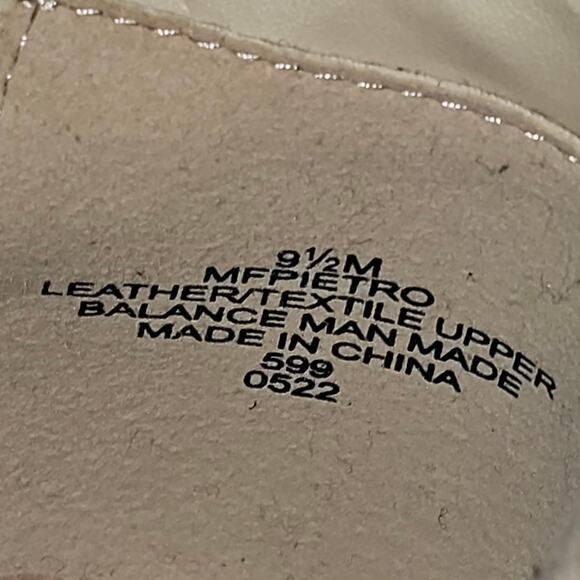 Marc Fisher Pietro Ankle Bootie Women 9.5 Tan Leather Platform Chelsea Lug Sole - Picture 15 of 16